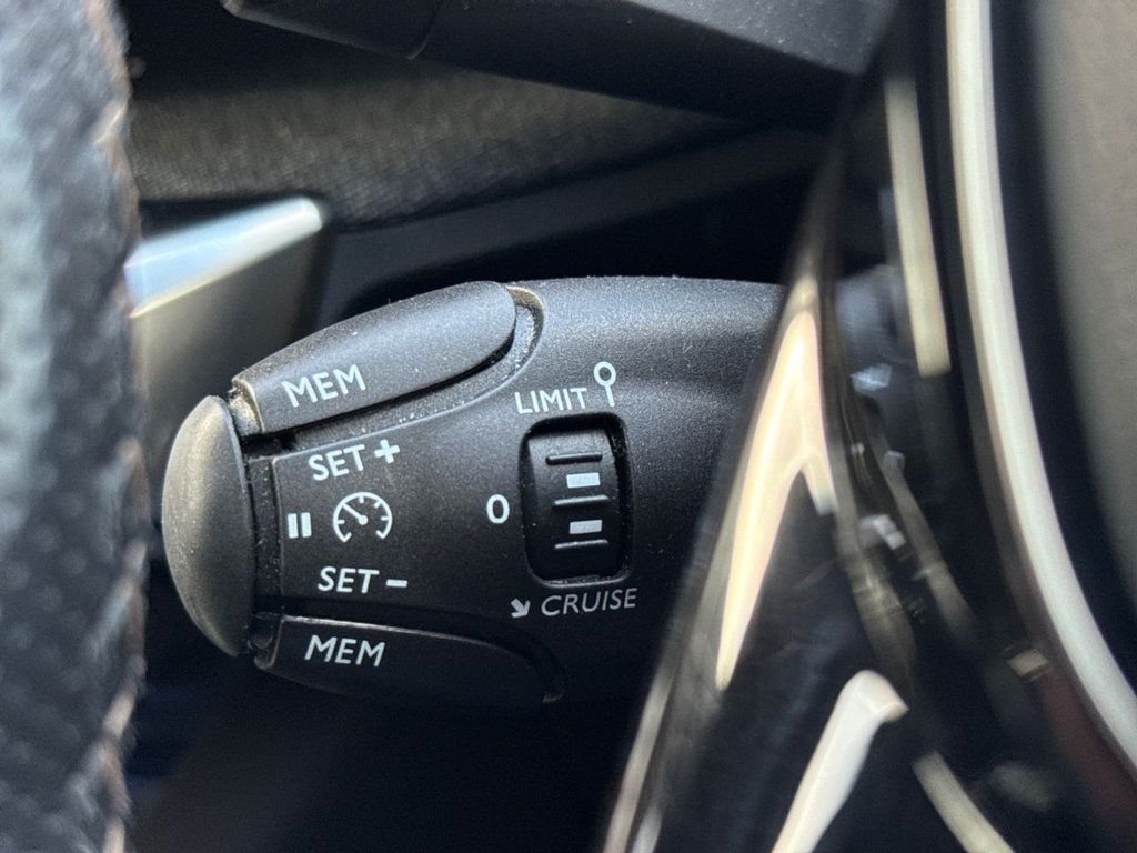 Used Peugeot 5008 2019 for sale - 77089318: Photo 28