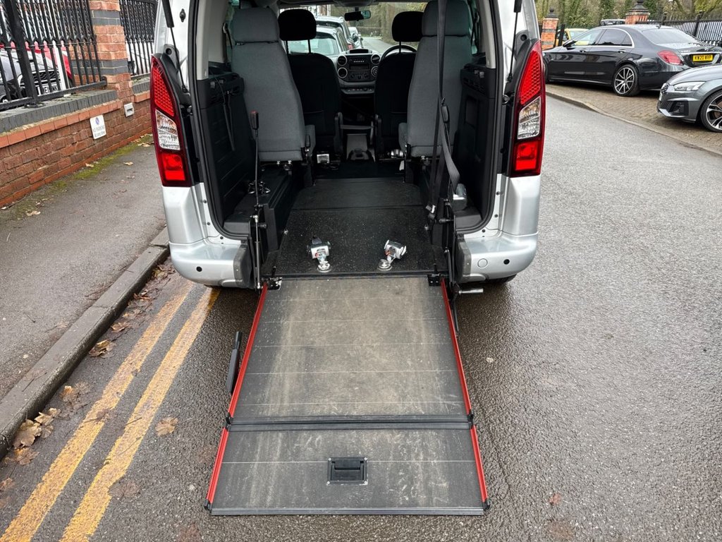 Used Peugeot Partner Tepee 2017 for sale - 77608635: Photo 9