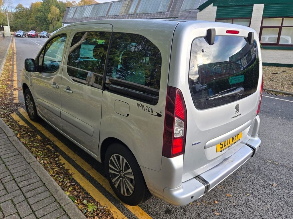 Used Peugeot Partner Tepee 2017 for sale - 76621585: Photo 3