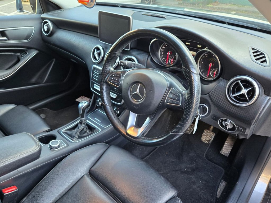 Used Mercedes-Benz A-Class 2015 for sale - 76655438: Photo 7