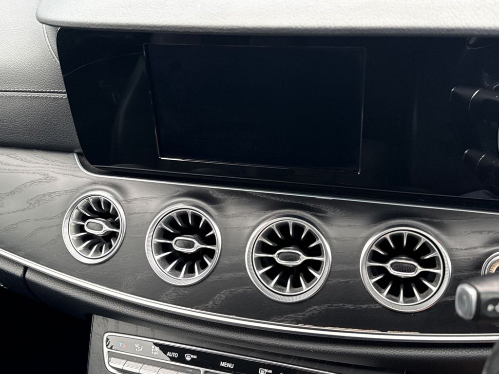 Used Mercedes-Benz E Class 2018 for sale - 77369394: Photo 18