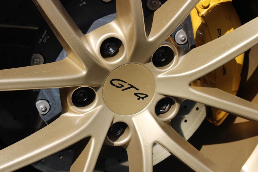 Used Porsche Cayman 2020 for sale - 76698783: Photo 4