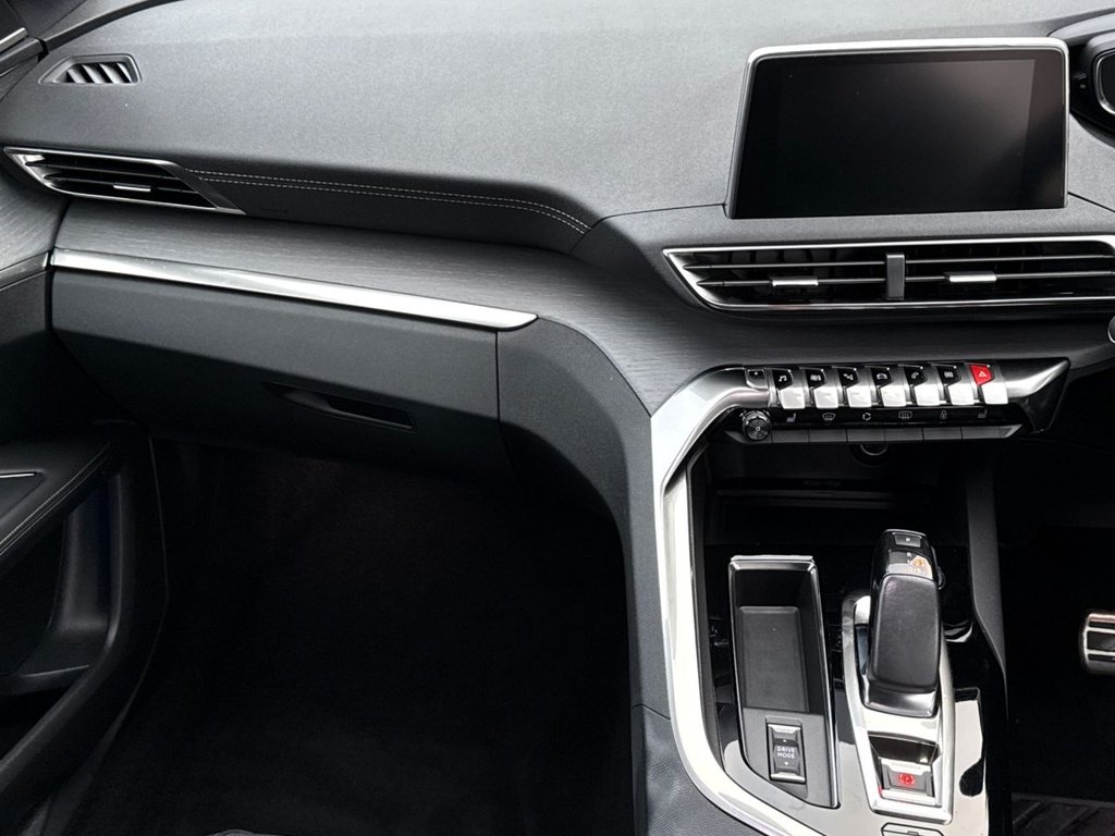 Used Peugeot 3008 2020 for sale - 76621647: Photo 12