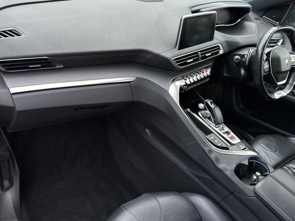 Used Peugeot 3008 2020 for sale - 76621647: Photo 16