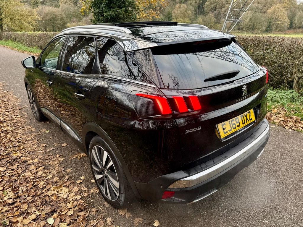 Used Peugeot 3008 2020 for sale - 76621647: Photo 3