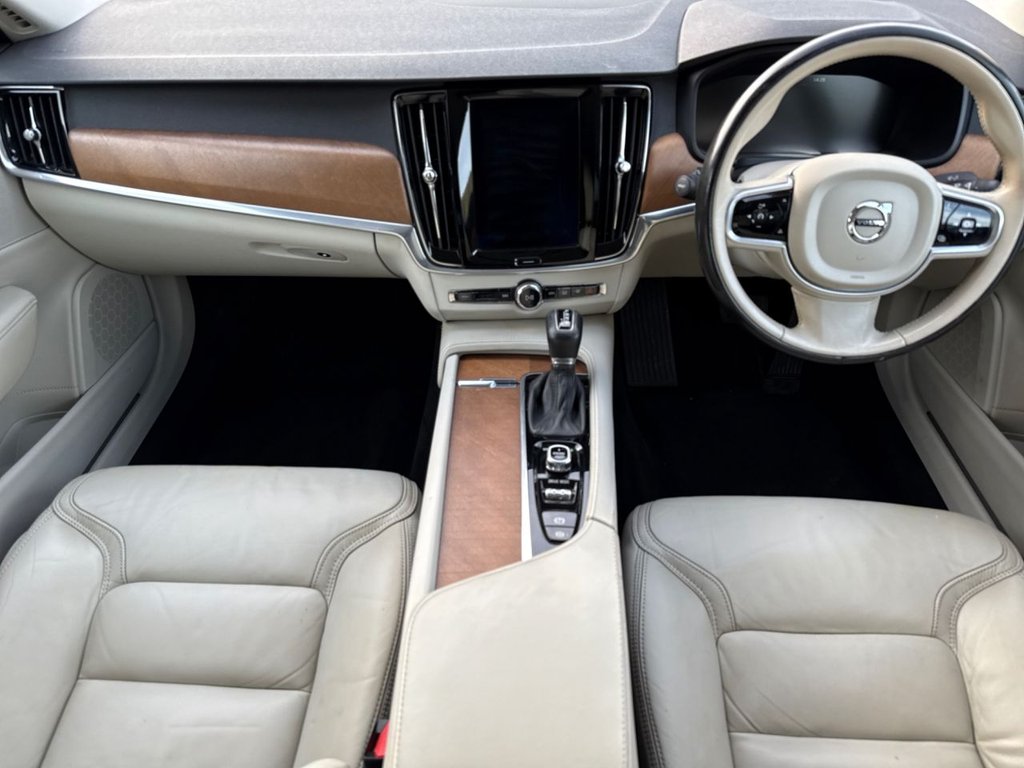 Used Volvo S90 2017 for sale - 76621608: Photo 10
