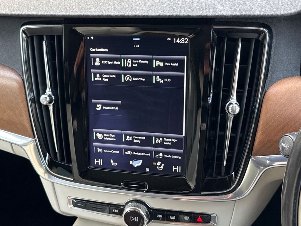 Used Volvo S90 2017 for sale - 76621608: Photo 19