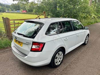 Used Skoda Fabia 2022 for sale - 76621624: Photo