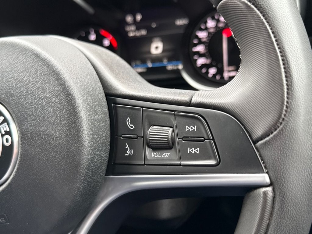 Used Alfa Romeo Stelvio 2020 for sale - 76621629: Photo 32