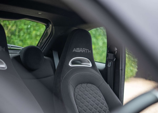 Used Abarth 595 2021 for sale - 76237429: Photo 14