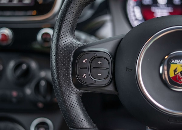 Used Abarth 595 2021 for sale - 76237429: Photo 21