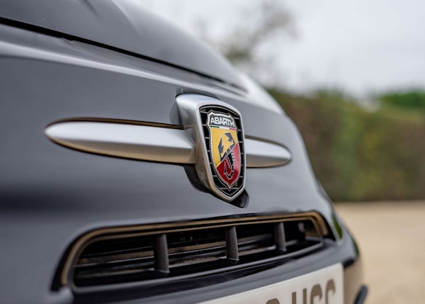 Used Abarth 595 2021 for sale - 76237429: Photo 38