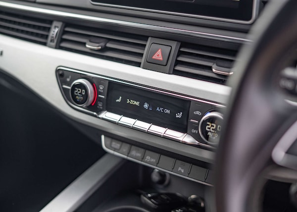 Used Audi A4 2018 for sale - 76277773: Photo 32