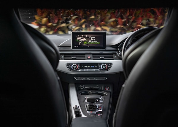 Used Audi A4 2018 for sale - 76277773: Photo 9