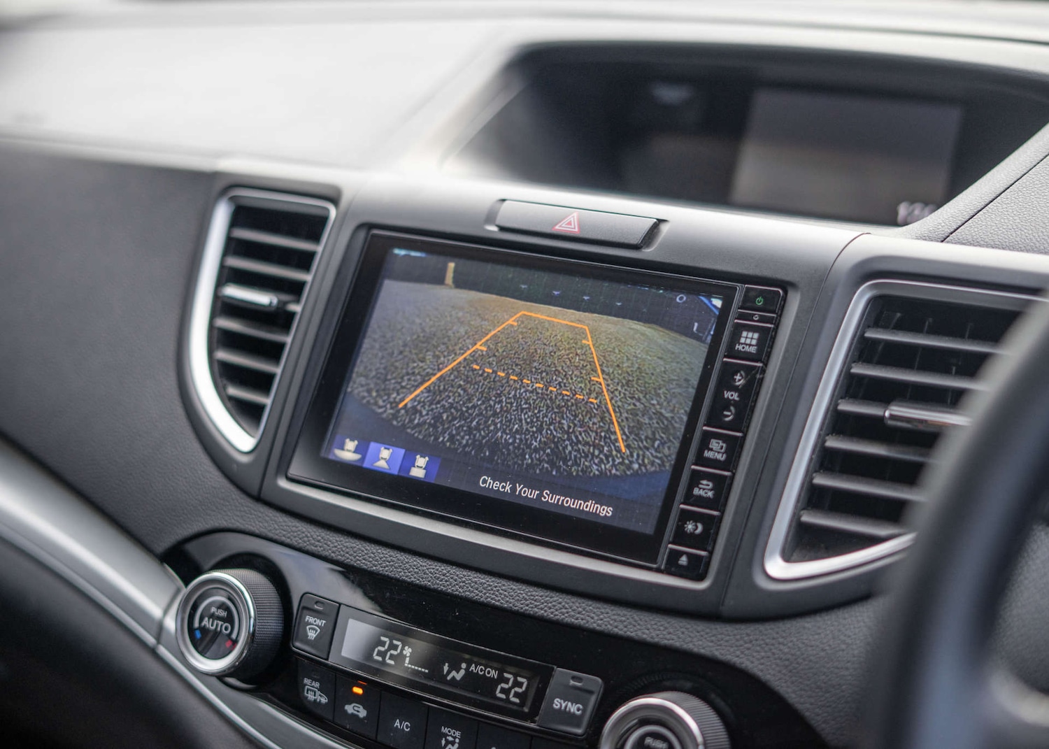 Used Honda CR-V 2017 for sale - 76751460: Photo 10