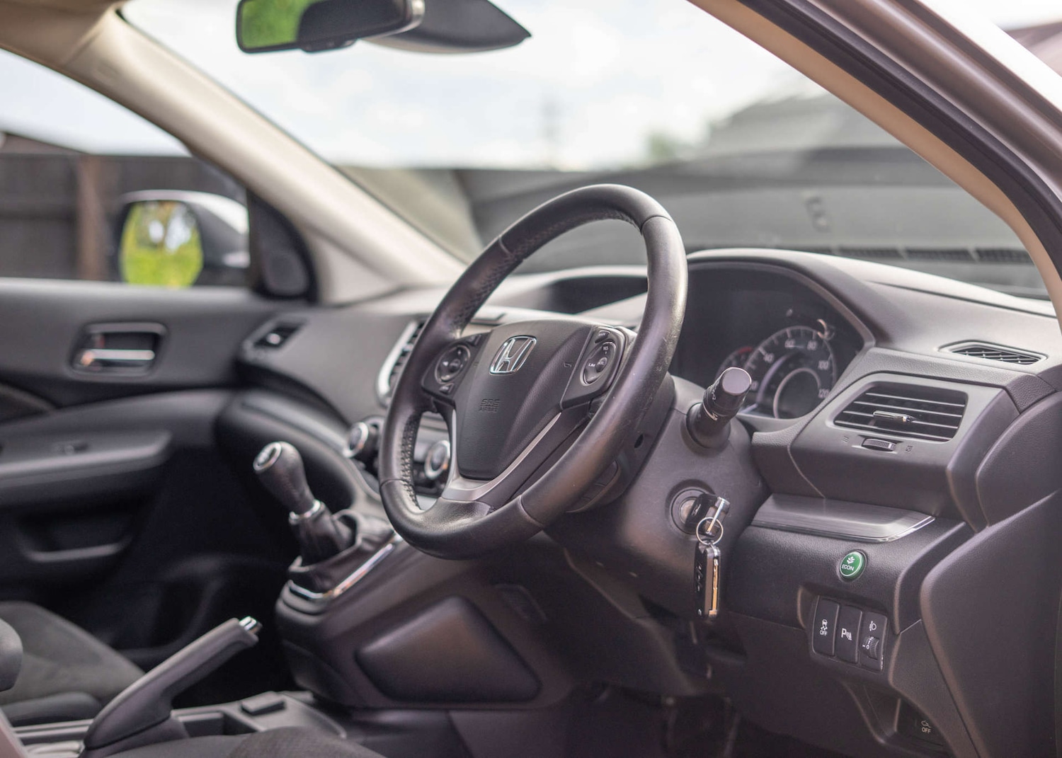 Used Honda CR-V 2017 for sale - 76751460: Photo 12