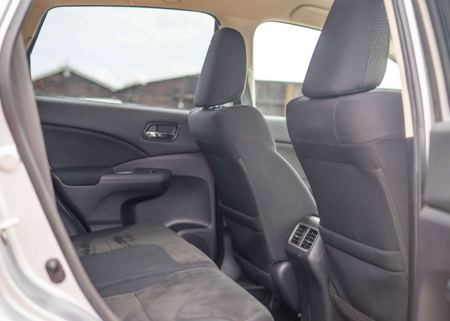 Used Honda CR-V 2017 for sale - 76751460: Photo 27