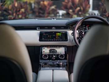 Used Land Rover Range Rover Velar 2017 for sale - 75211780: Photo
