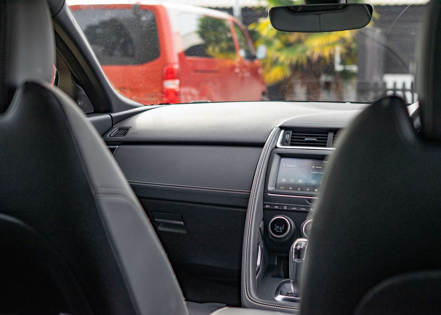 Used Jaguar E-Pace 2018 for sale - 76594540: Photo 15