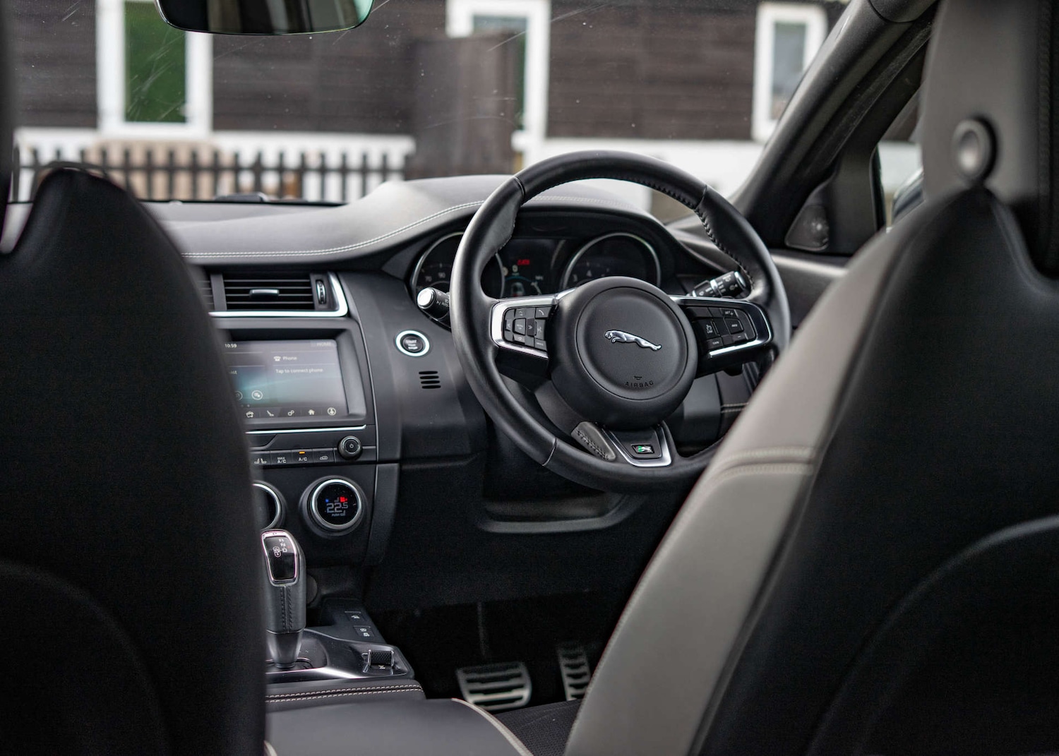 Used Jaguar E-Pace 2018 for sale - 76594540: Photo 16