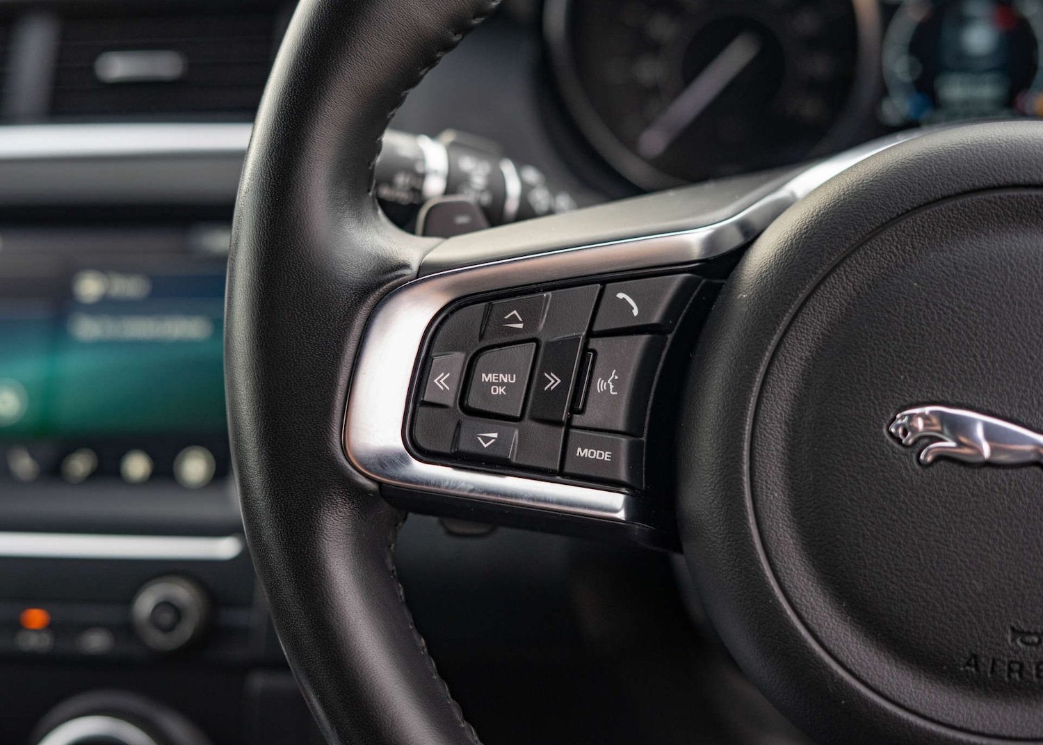 Used Jaguar E-Pace 2018 for sale - 76594540: Photo 23