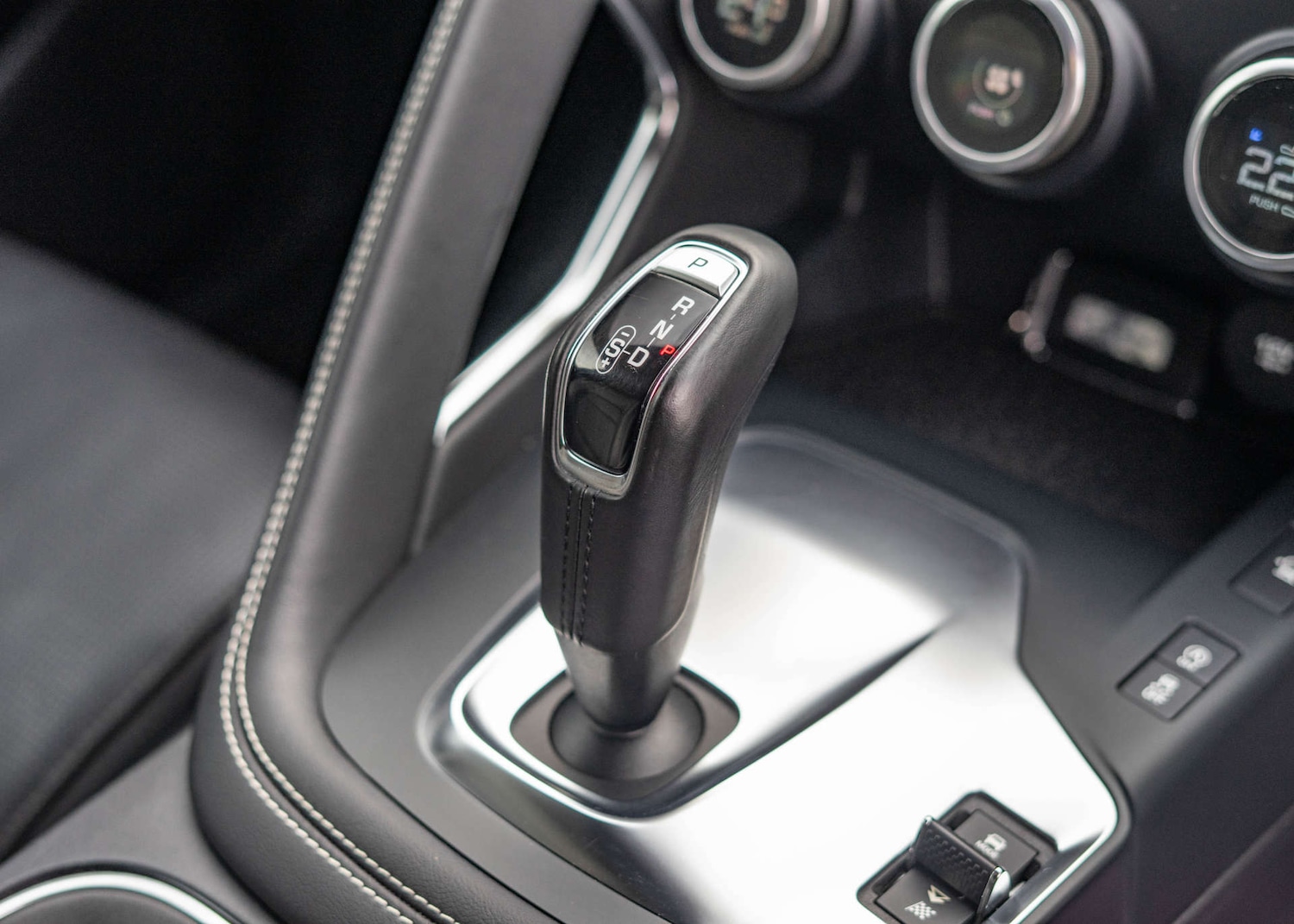 Used Jaguar E-Pace 2018 for sale - 76594540: Photo 26