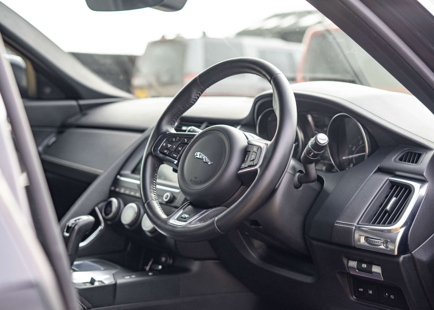 Used Jaguar E-Pace 2018 for sale - 76594540: Photo 32