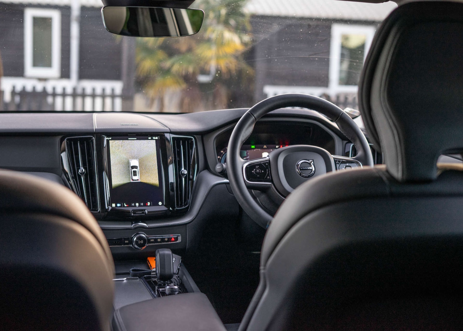 Used Volvo XC60 2022 for sale - 76630396: Photo 12