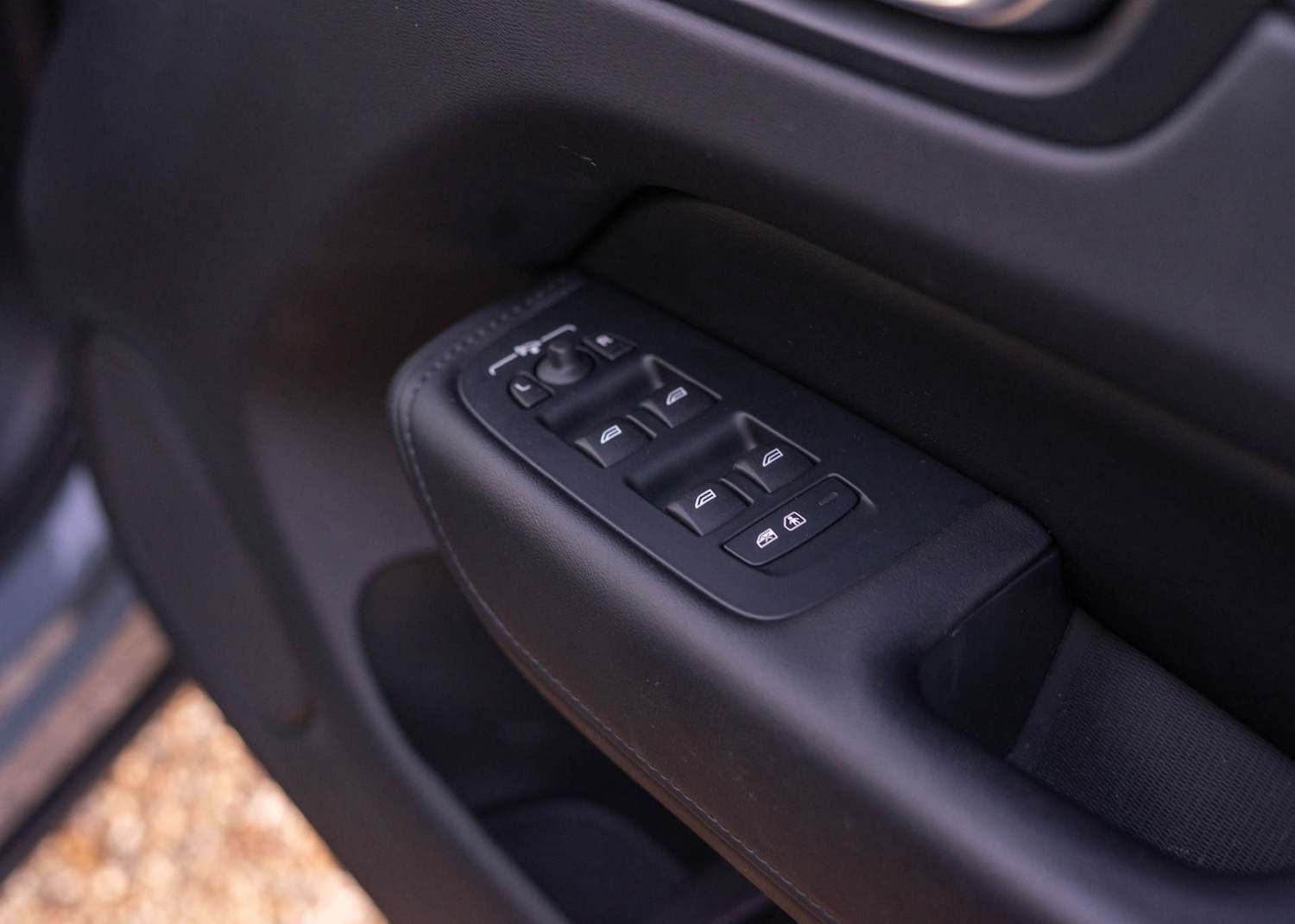 Used Volvo XC60 2022 for sale - 76630396: Photo 26