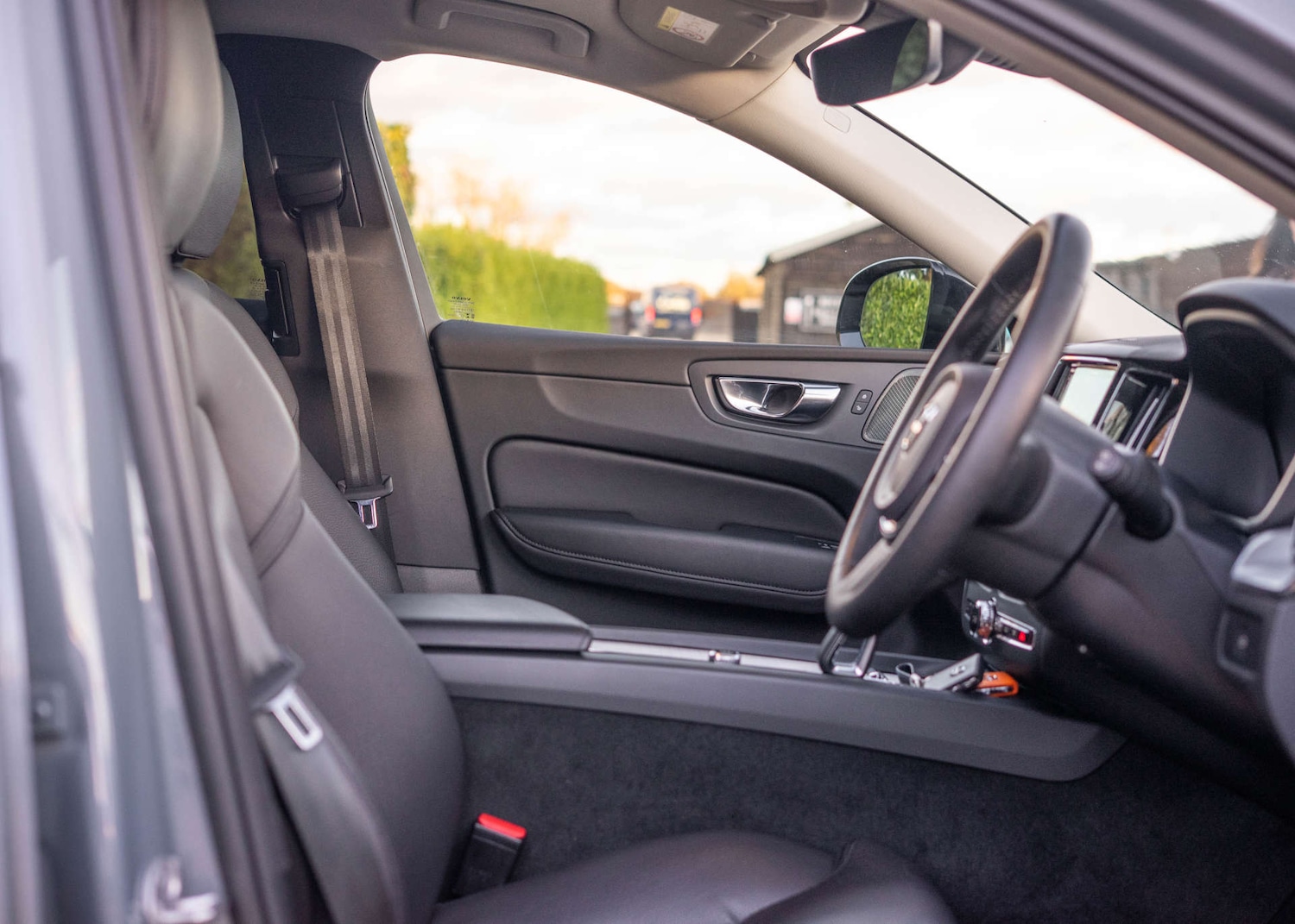 Used Volvo XC60 2022 for sale - 76630396: Photo 28