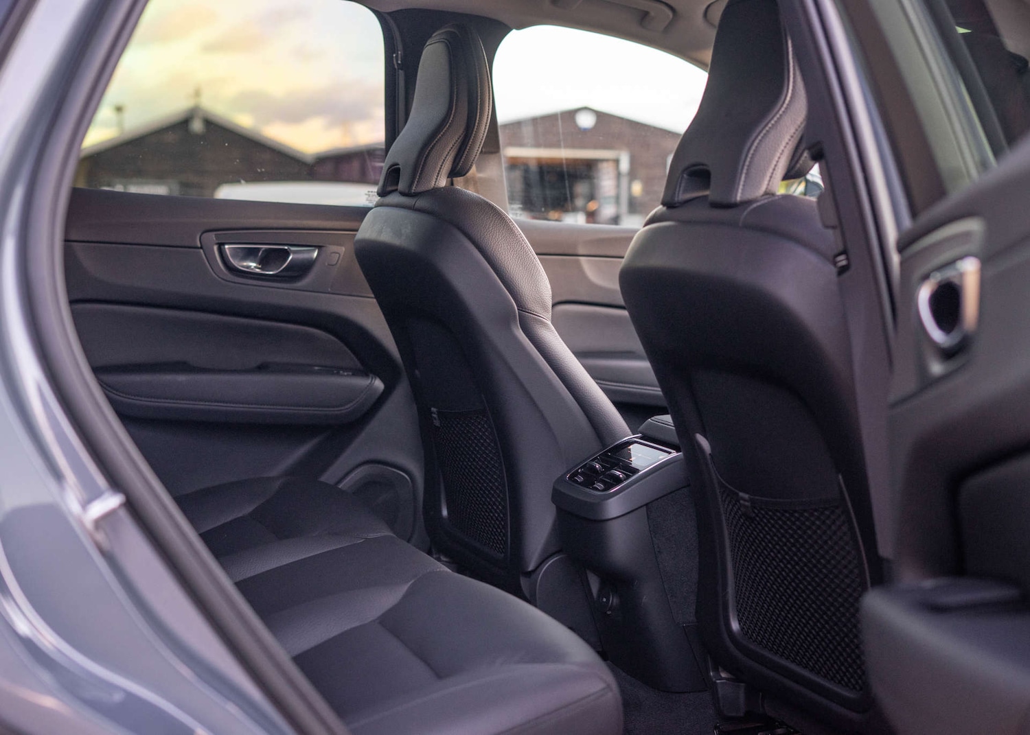 Used Volvo XC60 2022 for sale - 76630396: Photo 32