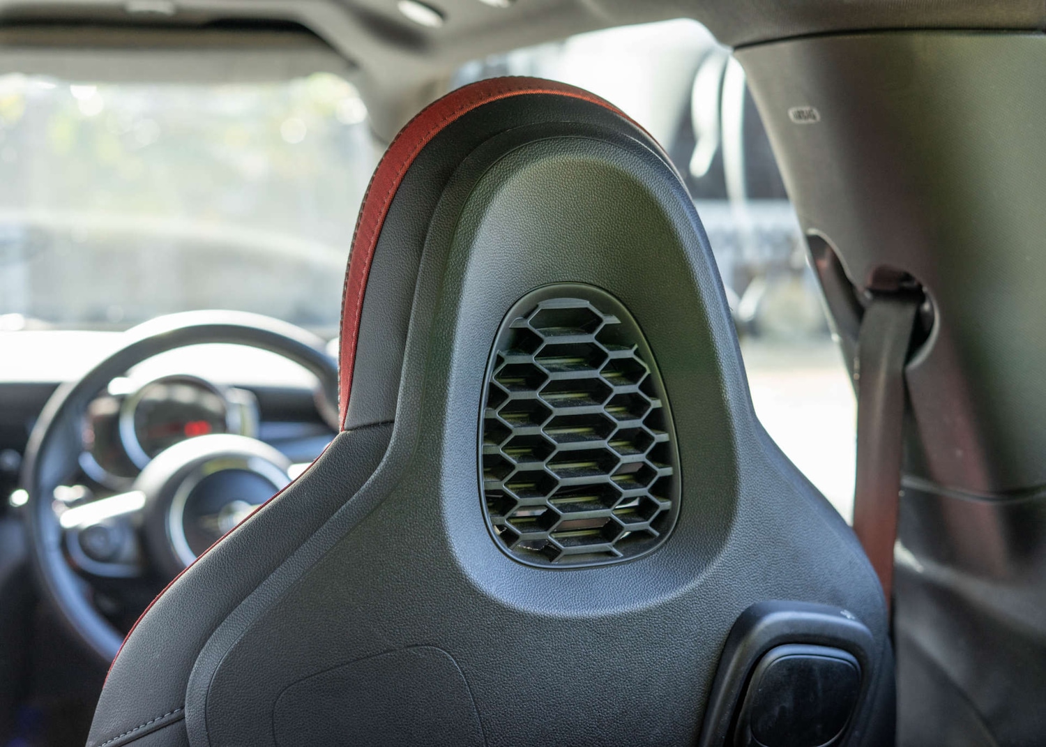 Used MINI Hatch 2018 for sale - 76366196: Photo 32