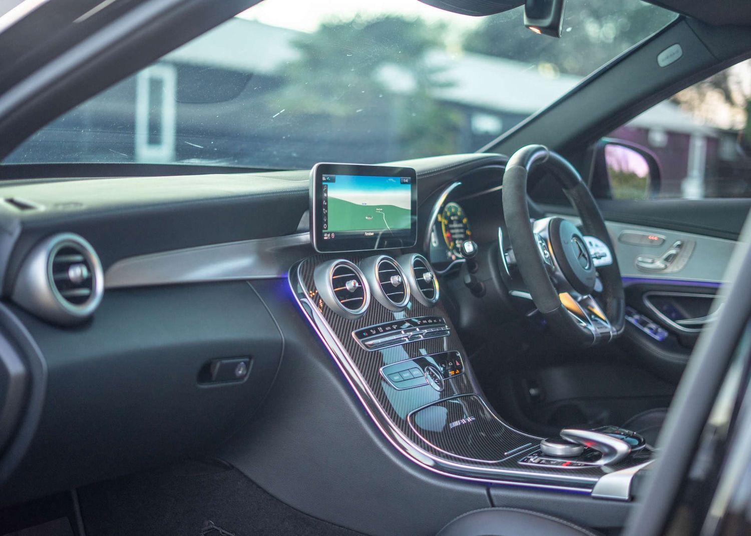 Used Mercedes-Benz C Class 2019 for sale - 77118824: Photo 3