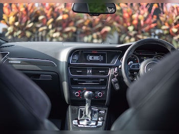 Used Audi A4 2014 for sale - 75604458: Photo