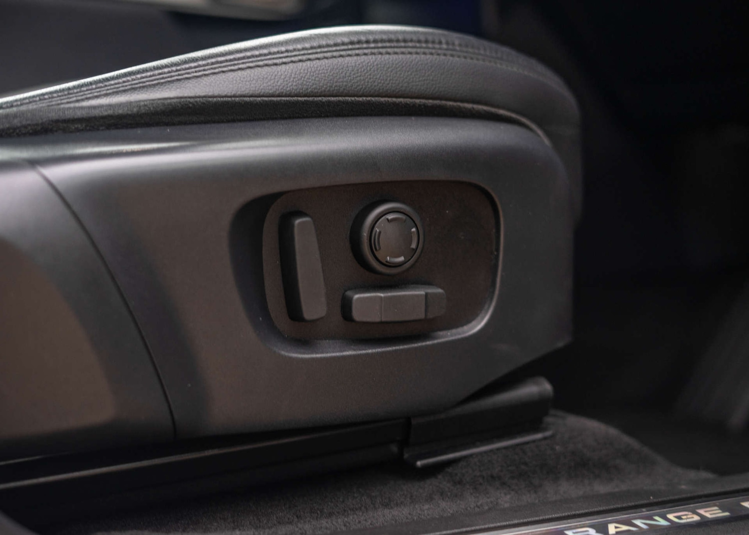 Used Land Rover Range Rover Evoque 2020 for sale - 76863430: Photo 39