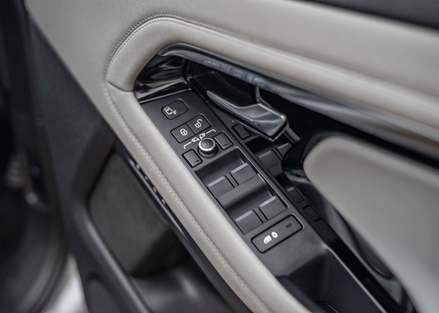 Used Land Rover Range Rover Evoque 2020 for sale - 76863430: Photo 42