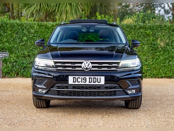 Used Volkswagen Tiguan 2019 for sale - 76495868: Photo