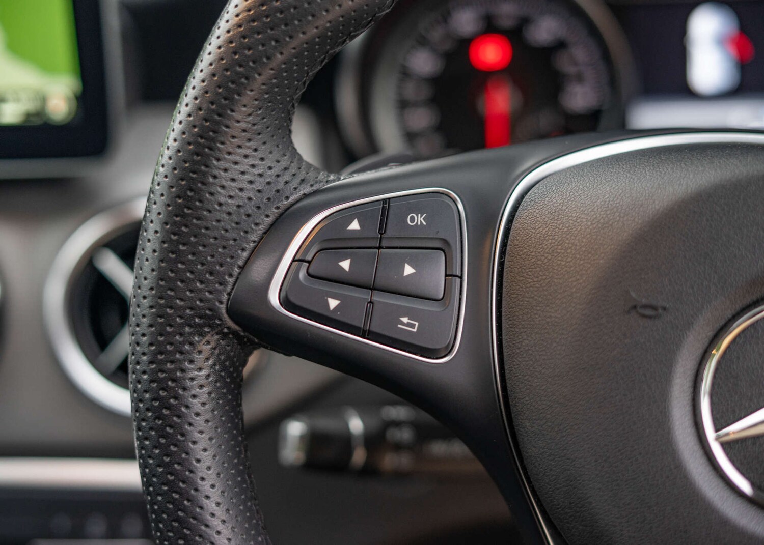 Used Mercedes-Benz GLA 2019 for sale - 76455634: Photo 21