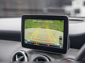 Used Mercedes-Benz GLA 2019 for sale - 76455634: Photo