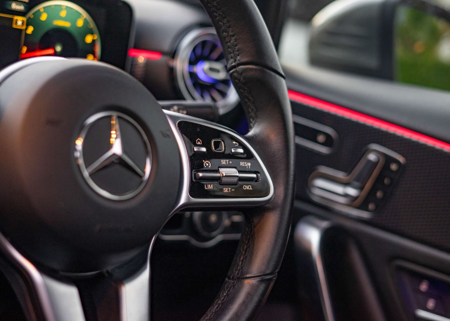 Used Mercedes-Benz A-Class 2018 for sale - 76848853: Photo 15