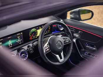 Used Mercedes-Benz A-Class 2018 for sale - 76848853: Photo