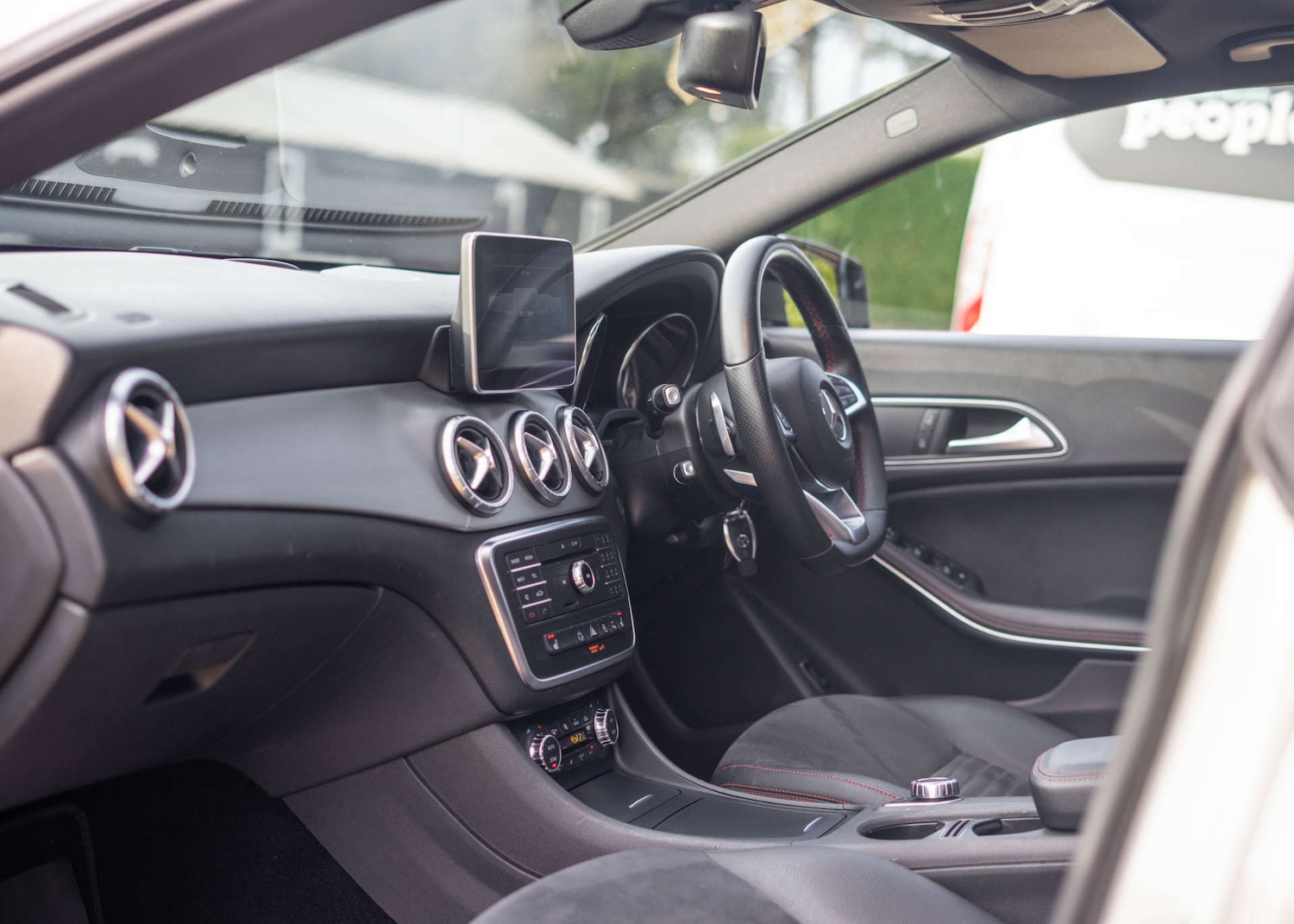 Used Mercedes-Benz CLA 2015 for sale - 77152846: Photo 13