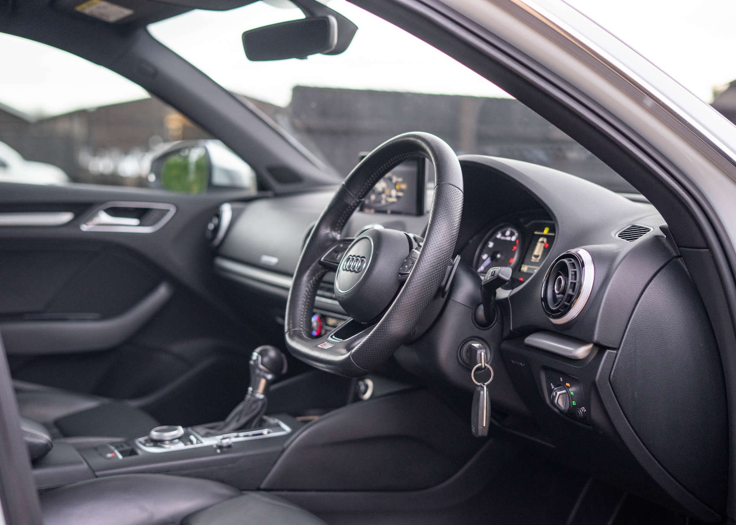 Used Audi A3 2016 for sale - 76713376: Photo 3