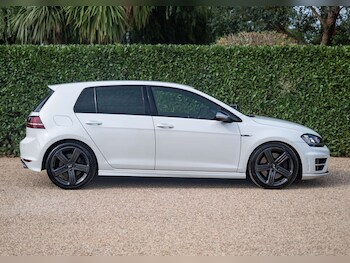 Used Volkswagen Golf 2015 for sale - 75503480: Photo