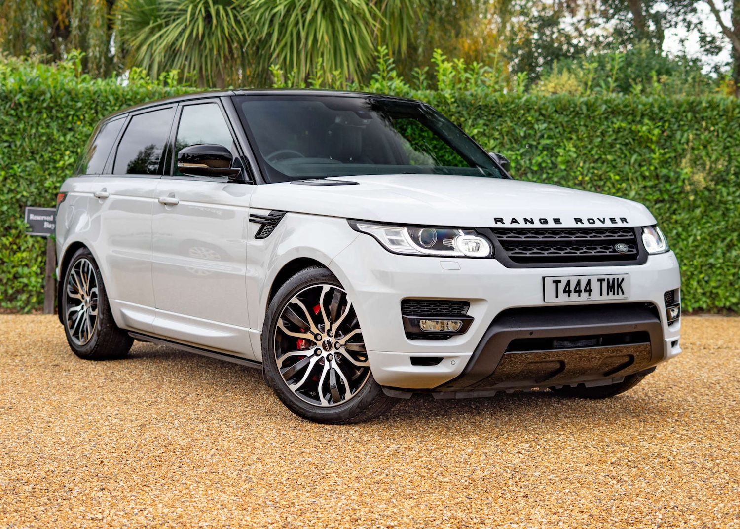 Used Land Rover Range Rover Sport 2015 for sale - 76481423: Photo 1