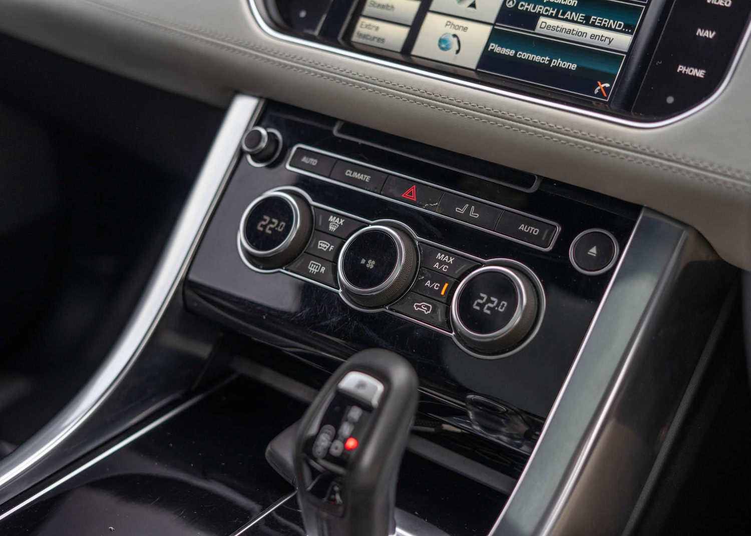 Used Land Rover Range Rover Sport 2015 for sale - 76481423: Photo 18