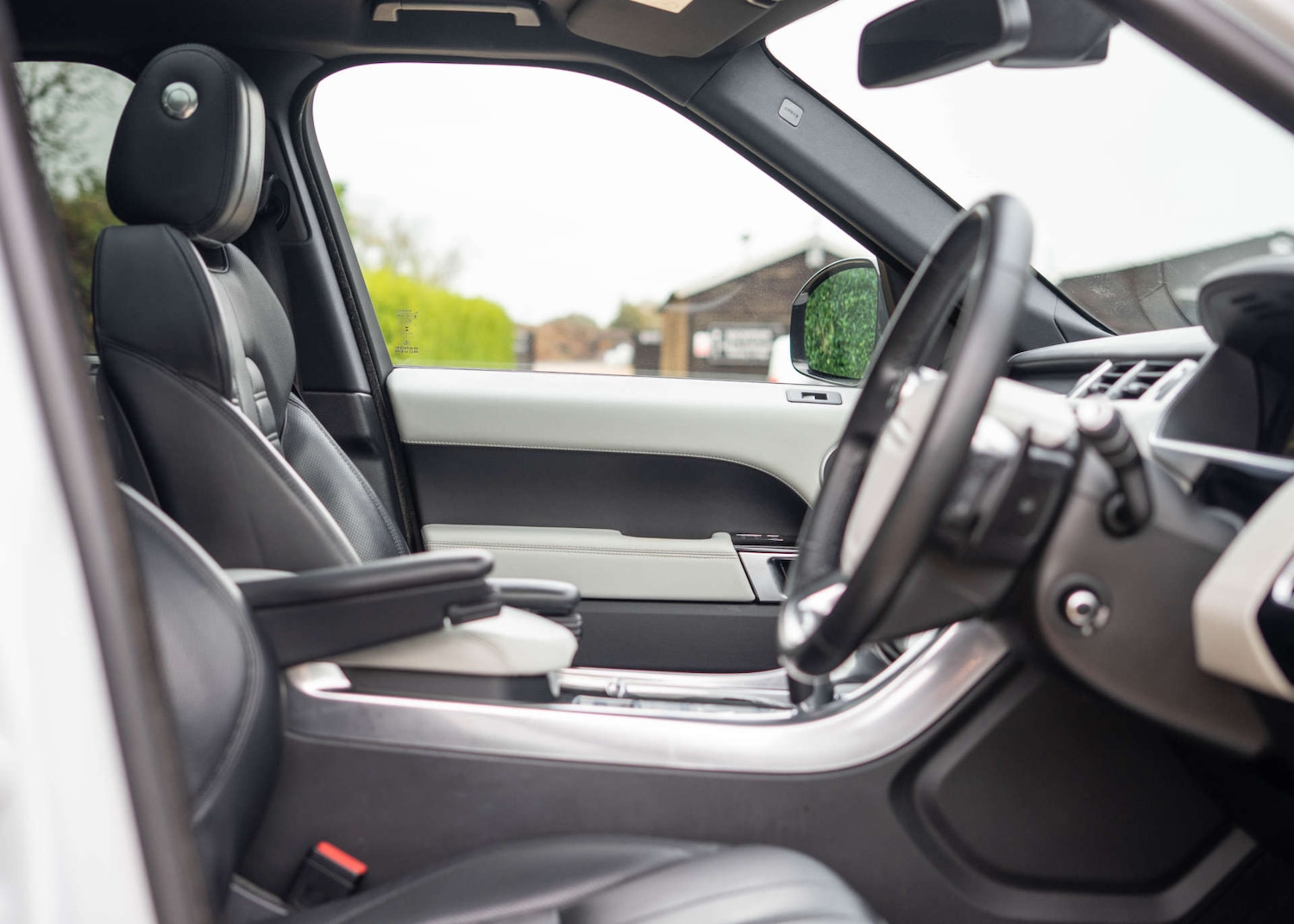 Used Land Rover Range Rover Sport 2015 for sale - 76481423: Photo 24