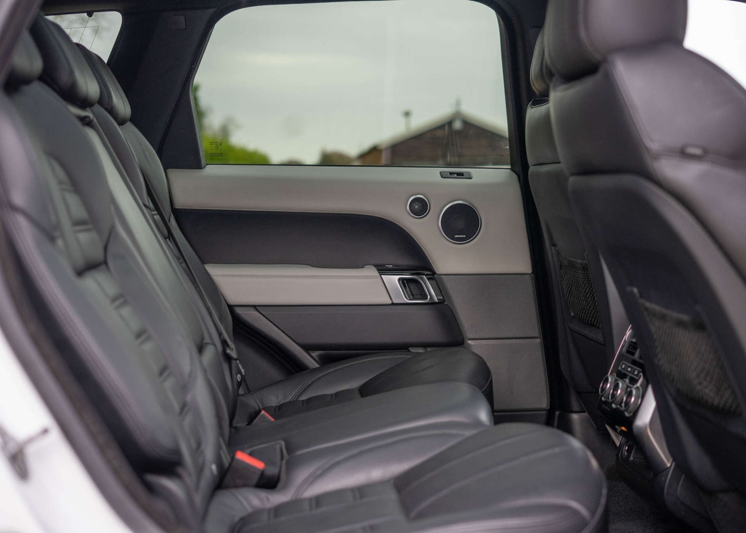 Used Land Rover Range Rover Sport 2015 for sale - 76481423: Photo 35