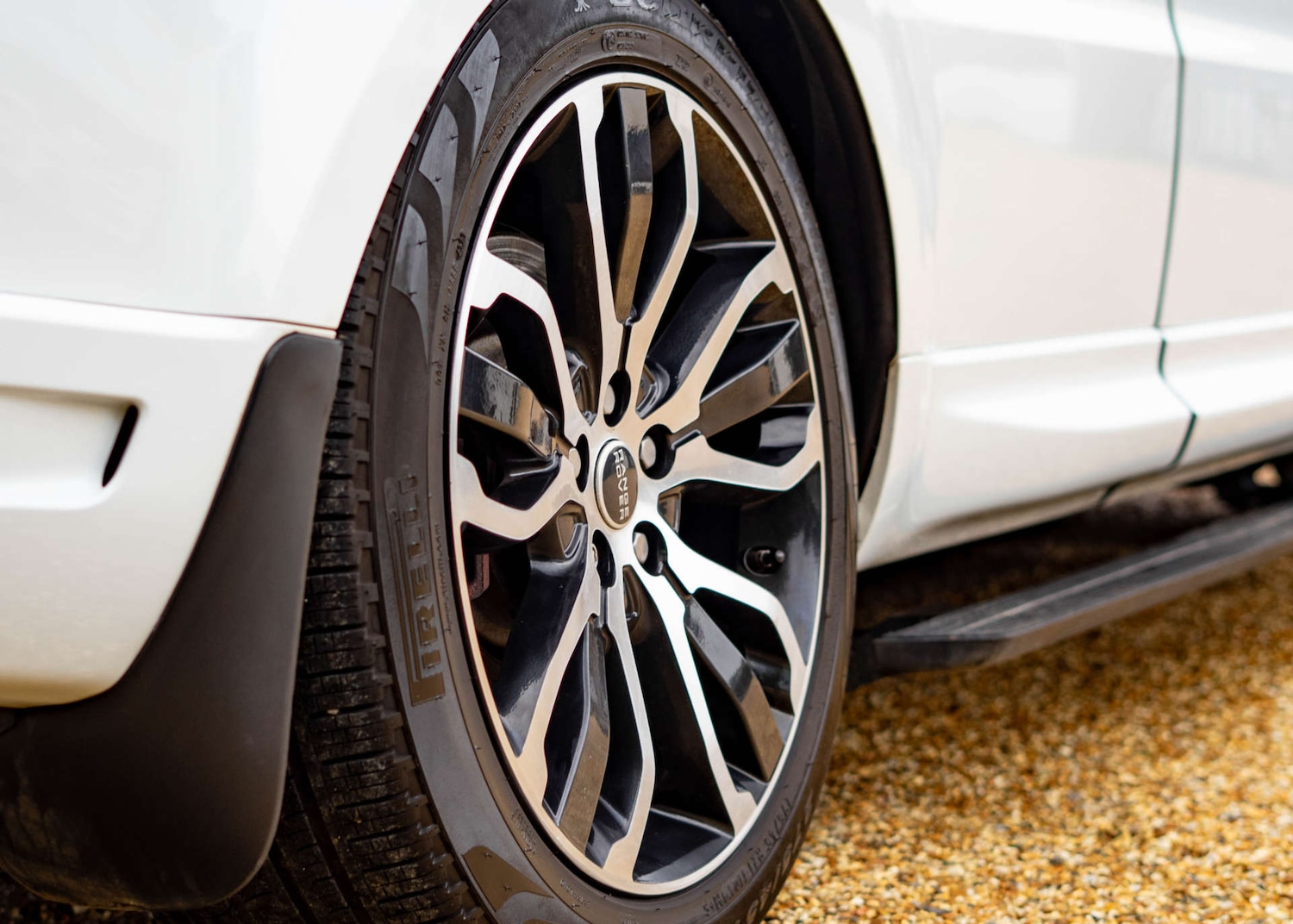 Used Land Rover Range Rover Sport 2015 for sale - 76481423: Photo 46