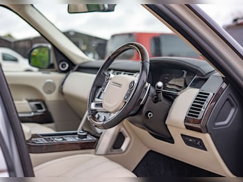 Used Land Rover Range Rover 2014 for sale - 76274228: Photo 3